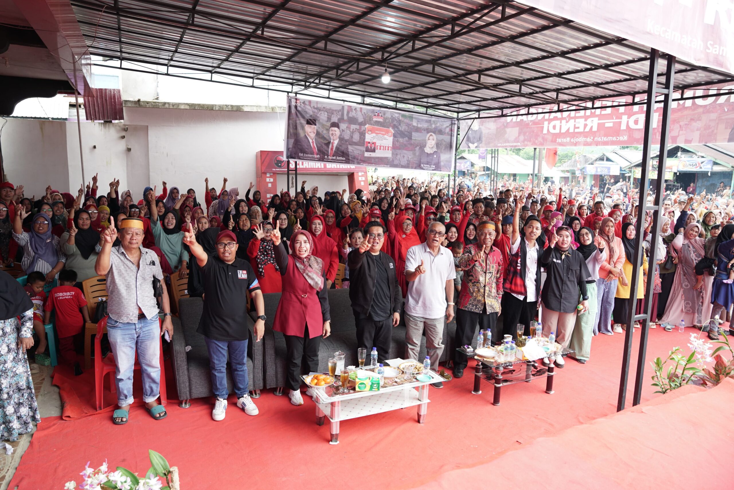 Foto : pasangan calon nomor urut 1, Edi Damansyah-Rendi Solihin